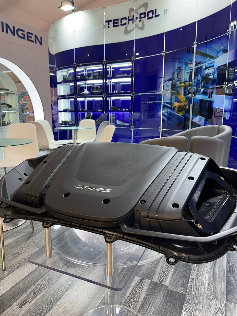 Techpol alla K 2025: Innovazione e Tecnologia Italiana nel Cuore dell'Industria Mondiale della Plastica e Gomma 3 IMG 4437 1 rotated